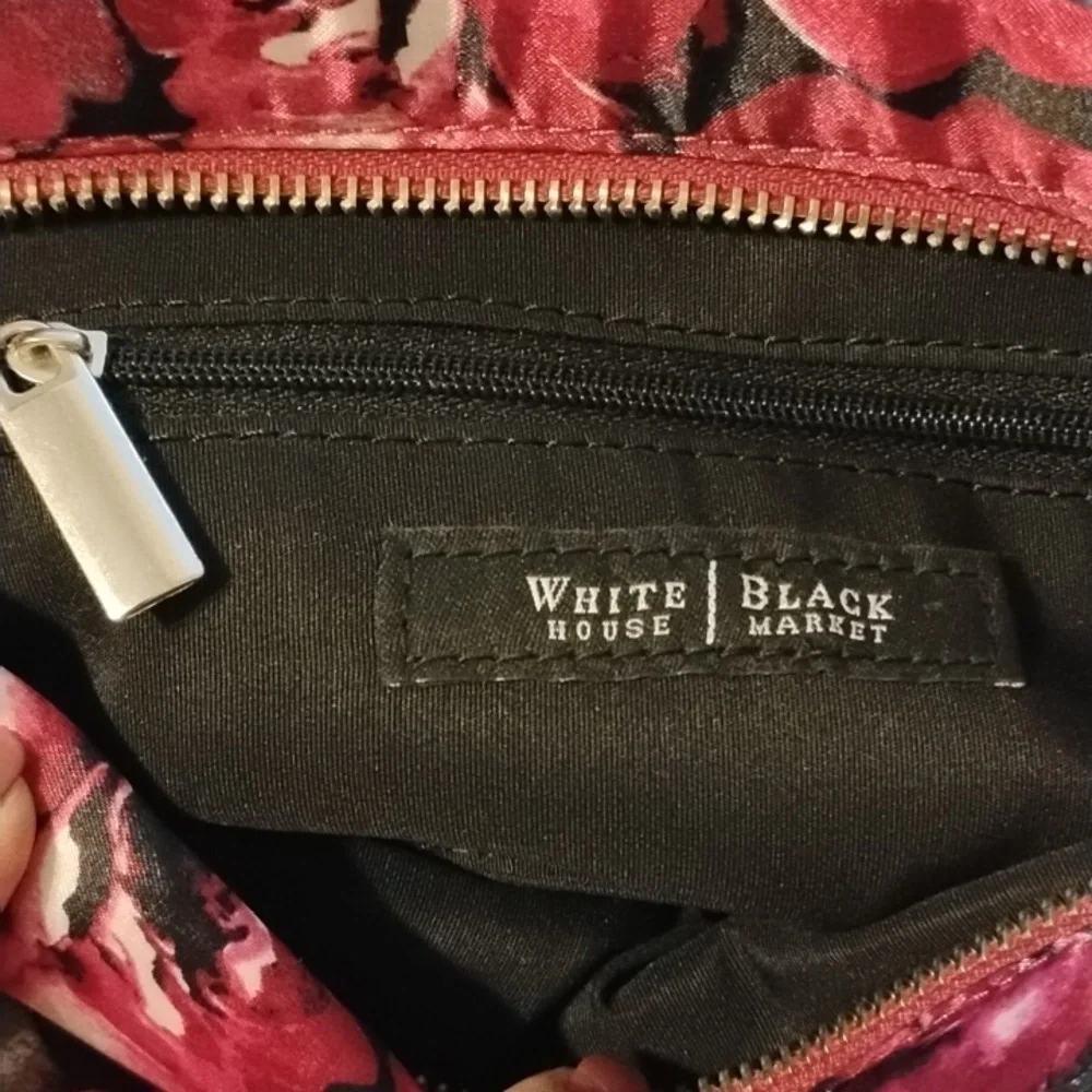 White House Black Market Satin Floral Pink Clutch Purse With Silver Chain Strap - Picture 5 of 9